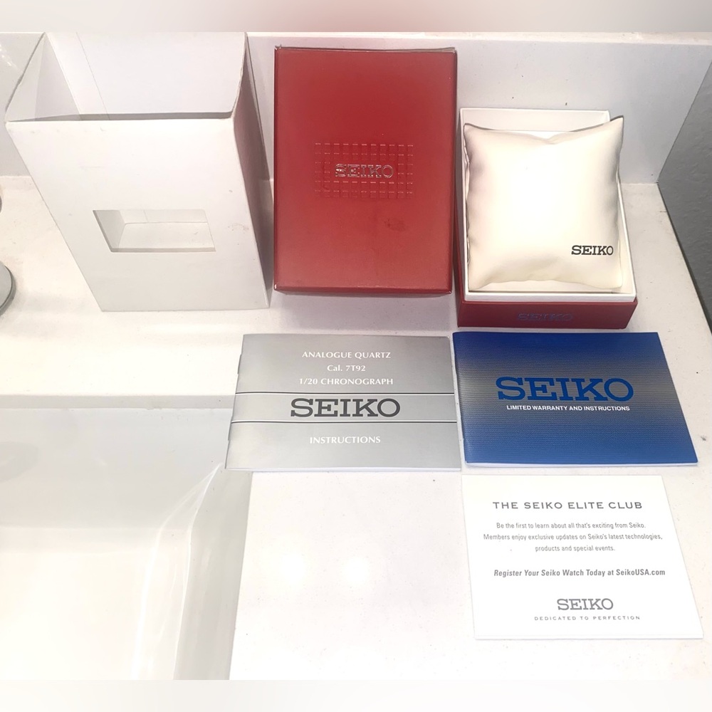 Auth Seiko Red Empty Presentation Storage Display… - image 1